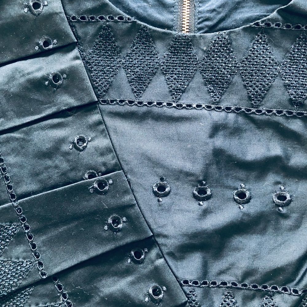 NWT: Ted Baker Forelli Ruffle Embroidered Top - Picture 10 of 15